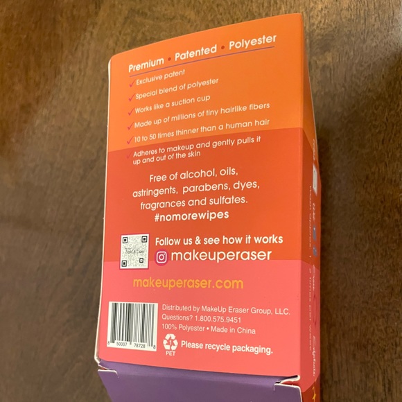 The Original Makeup Eraser - Picture 9 of 9